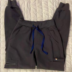 Xxs Figs jogger scrubs